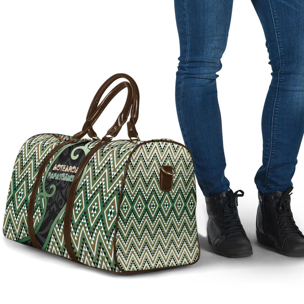 Aotearoa Atua Papatuanuku Travel Bag Earth Mother Father Koru Patterns DT05 - Polynesian Pride