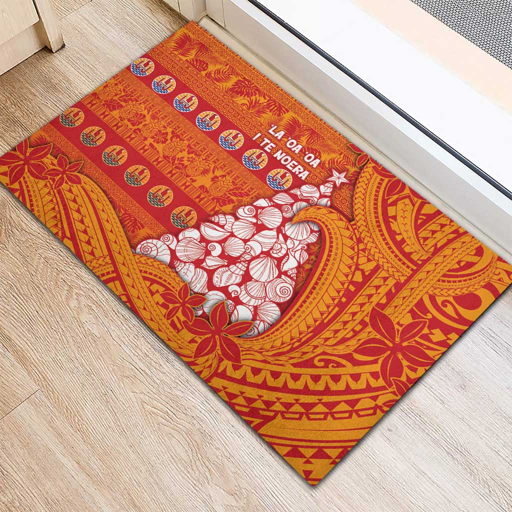 French Polynesia Christmas Rubber Doormat Seashell Xmas Tree Tribal Waves DT05 - Polynesian Pride