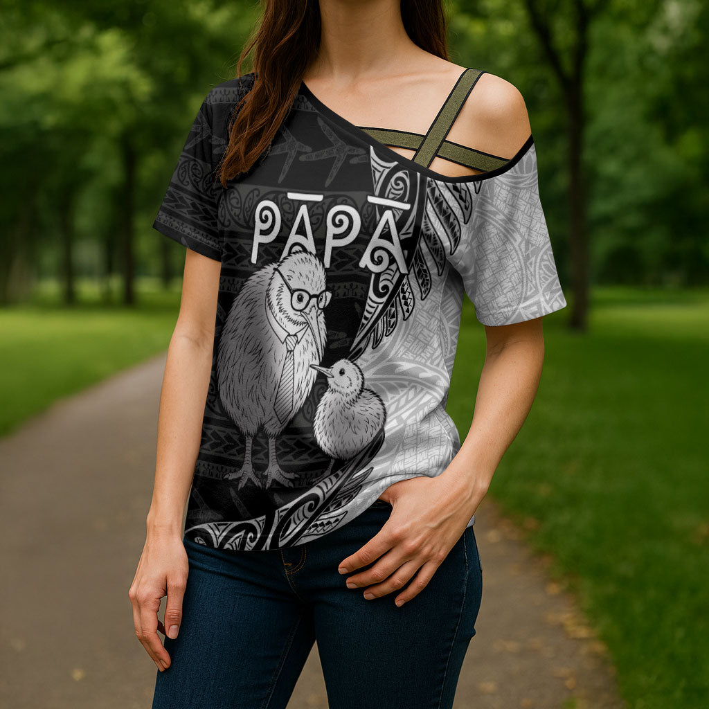 Personalised New Zealand Father's Day Cross Shoulder Shirt Papa Kiwi Bird Tribal Pattern