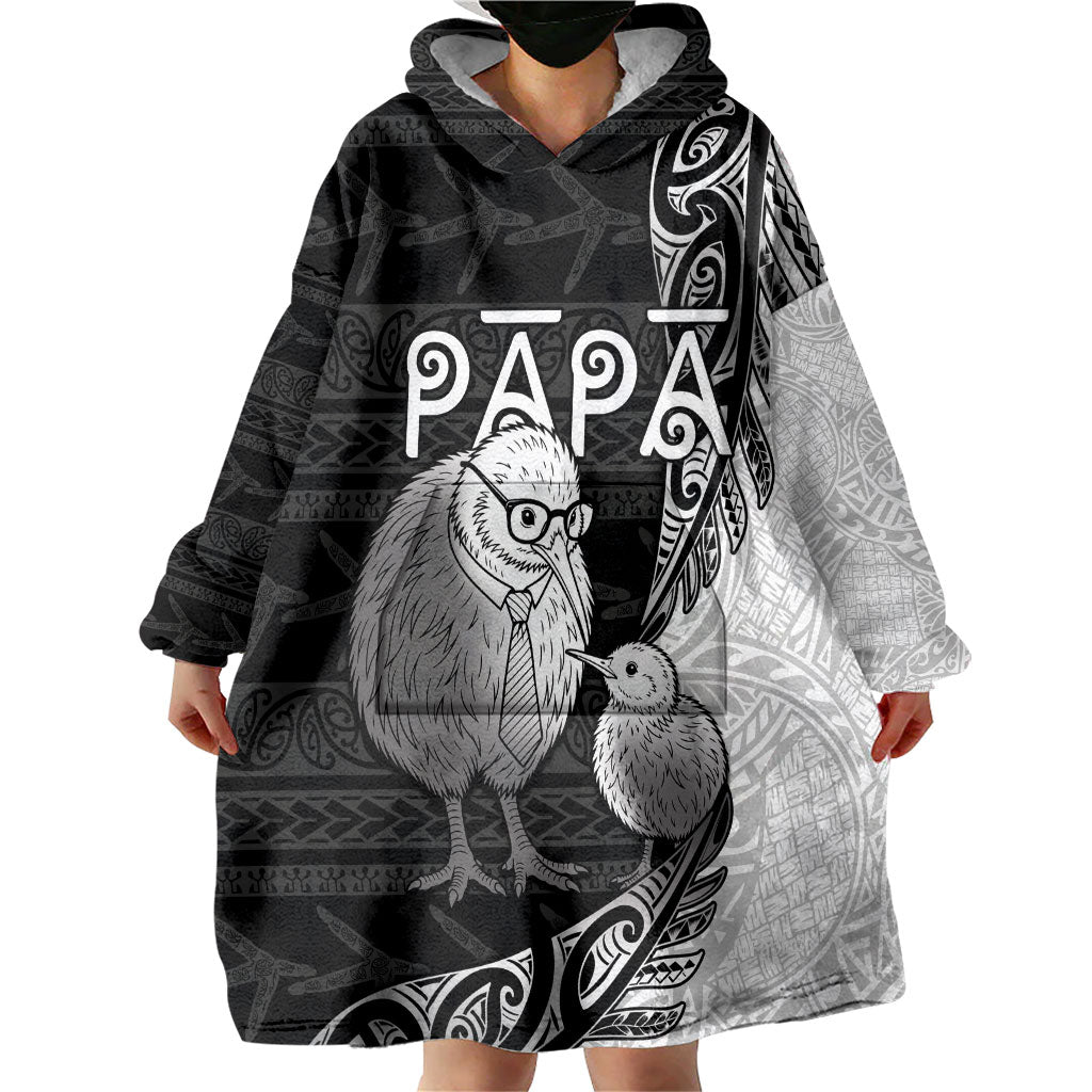 Personalised New Zealand Father's Day Wearable Blanket Hoodie Papa Kiwi Bird Tribal Pattern