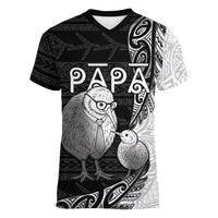 Personalised New Zealand Father's Day Women V-Neck T-Shirt Papa Kiwi Bird Tribal Pattern