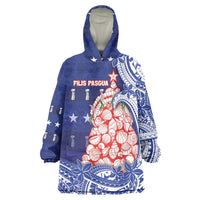 Northern Mariana Islands Christmas Wearable Blanket Hoodie Seashell Xmas Tree Tribal Waves - Polynesian Pride