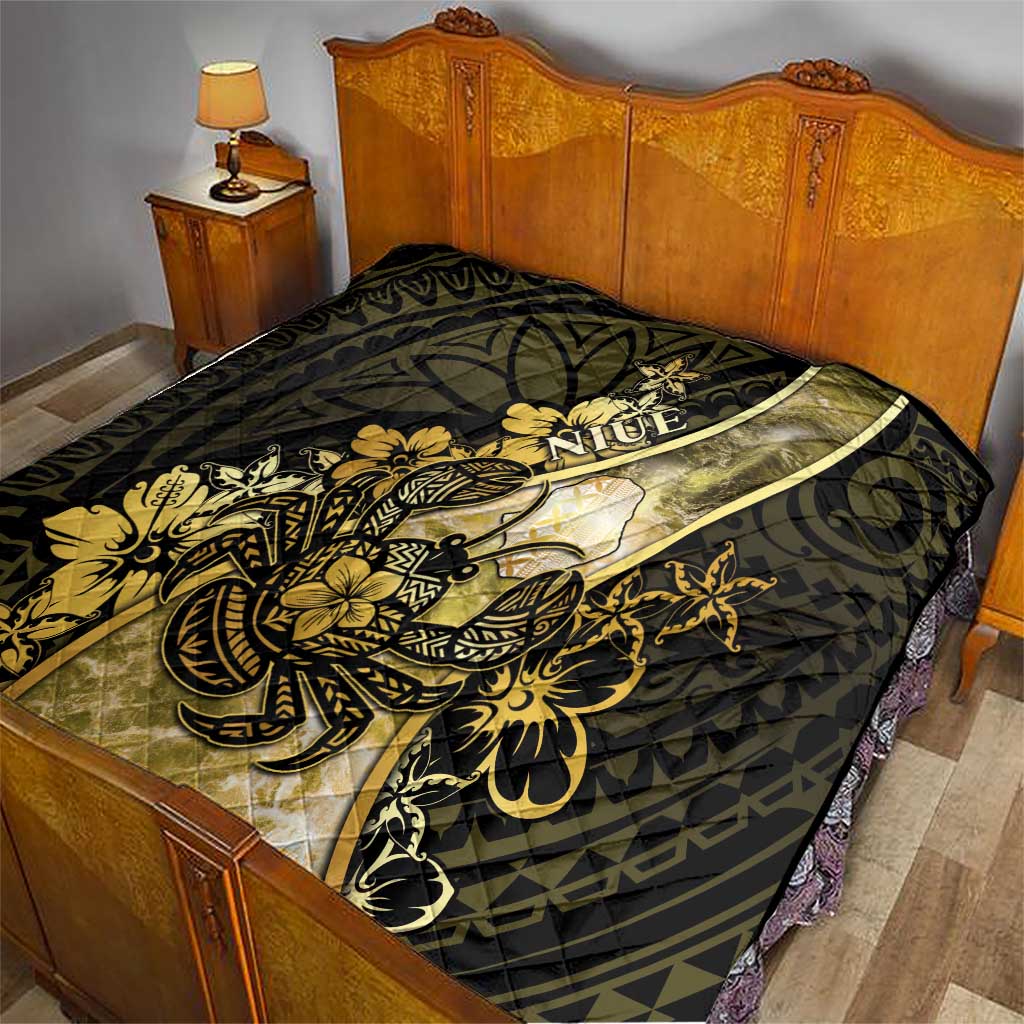 Niue Quilt Niuean Crab Waves Style