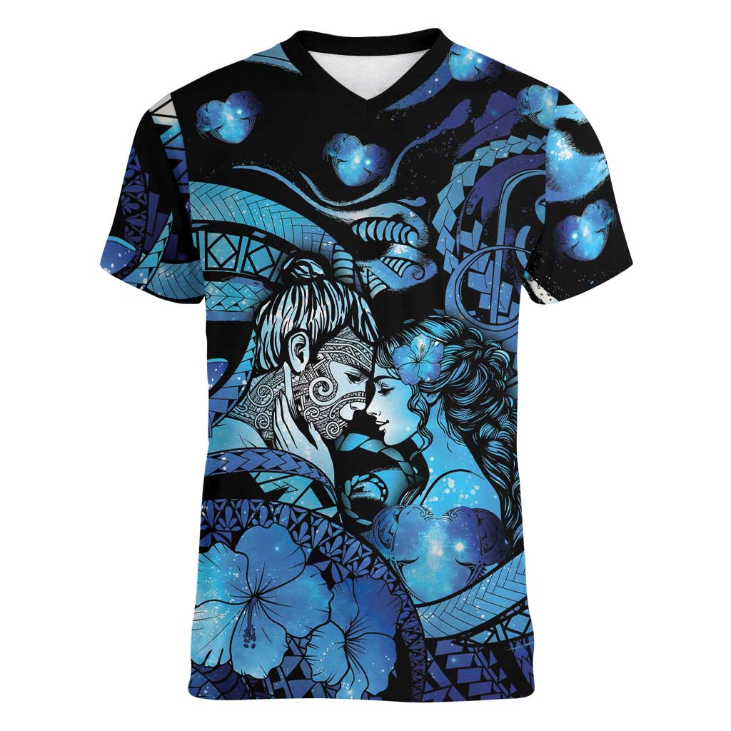 Personalised Maori Romantic Valentine Women V-Neck T-Shirt The Hongi Kiss Blue Galaxy DT05 Female Blue - Polynesian Pride