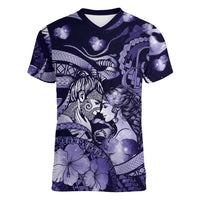Personalised Maori Romantic Valentine Women V-Neck T-Shirt The Hongi Kiss Purple Galaxy