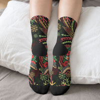 Hawaii Christmas Crew Socks Aloha Santa Riding Honu DT05 - Polynesian Pride