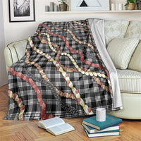 Hawaii Palaka Niihau Shell Lei Blanket Tropical Island Plaid Patterns