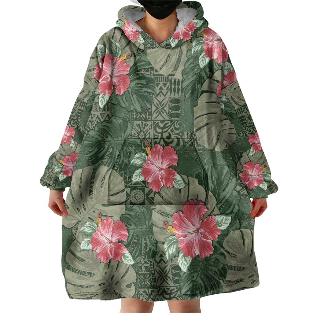 Hawaii Wearable Blanket Hoodie Green Polynesian Monstera Patterns - Polynesian Pride