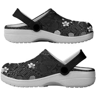 Hawaii Tapa Pattern With Black Hibiscus Clogs Shoes - Polynesian Pride