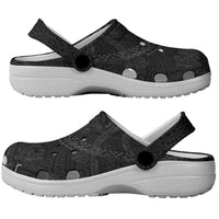Hawaiian Kakau Art and Hisbiscus Tattoo Clogs Shoes Tribal Pattern-Black Gradient Style - Polynesian Pride