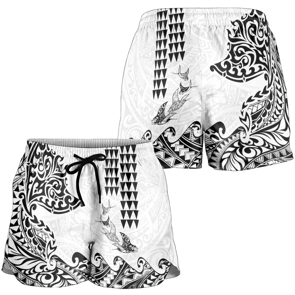 Hawaiian Tribal Manta Ray Shorts for Women Kakau Tattoo and Polynesian Art Motif Pattern LT03 - Polynesian Pride
