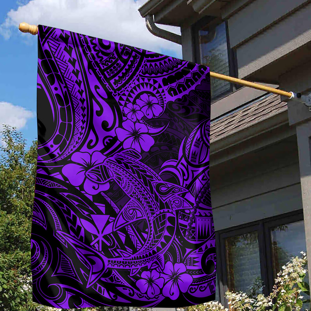 Hawaii Shark Garden Flag Polynesian Pattern Purple Version LT01 - Polynesian Pride