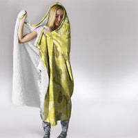 Anthurium Pikake Ti Leaf Palaka Hooded Blanket Yellow Version