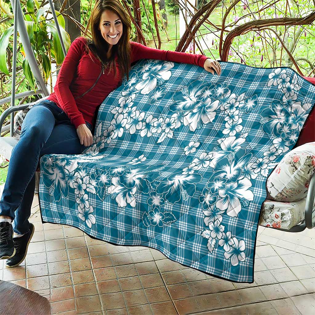 Hibiscus Pakala Ocean Depths Blue Quilt Tropical Floral Stylized - Polynesian Pride