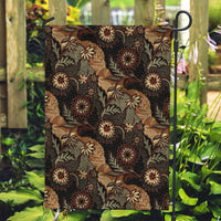 Batik Pedalaman Semen Lereng Style Garden Flag Indonesian Traditional Pattern
