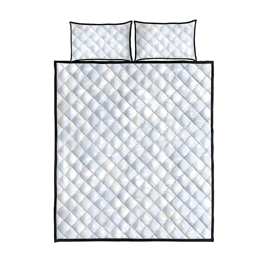 Plumeria Floral White Sunday Quilt Bed Set