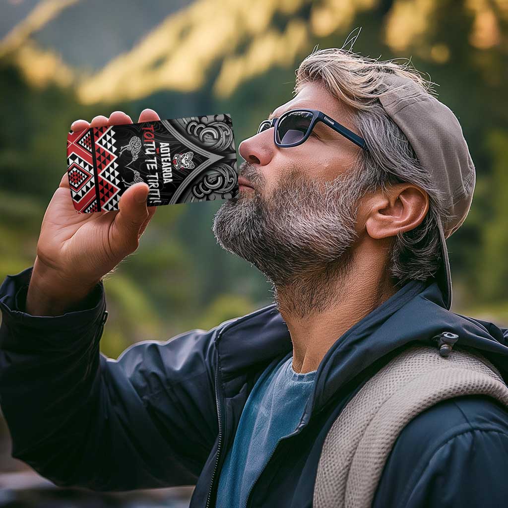 Aotearoa Toitu Te Tiriti Waitangi 4 in 1 Can Cooler Tumbler Proud To Be Maori LT01 - Polynesian Pride