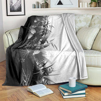 Hawaii Tropical Plant Monochrome Blanket Vibrant Polynesian Pattern
