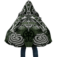 Personalised Maori Ngati Awa Cloak Silver Fern Kowhaiwhai Art LT01 Unisex Green - Polynesian Pride