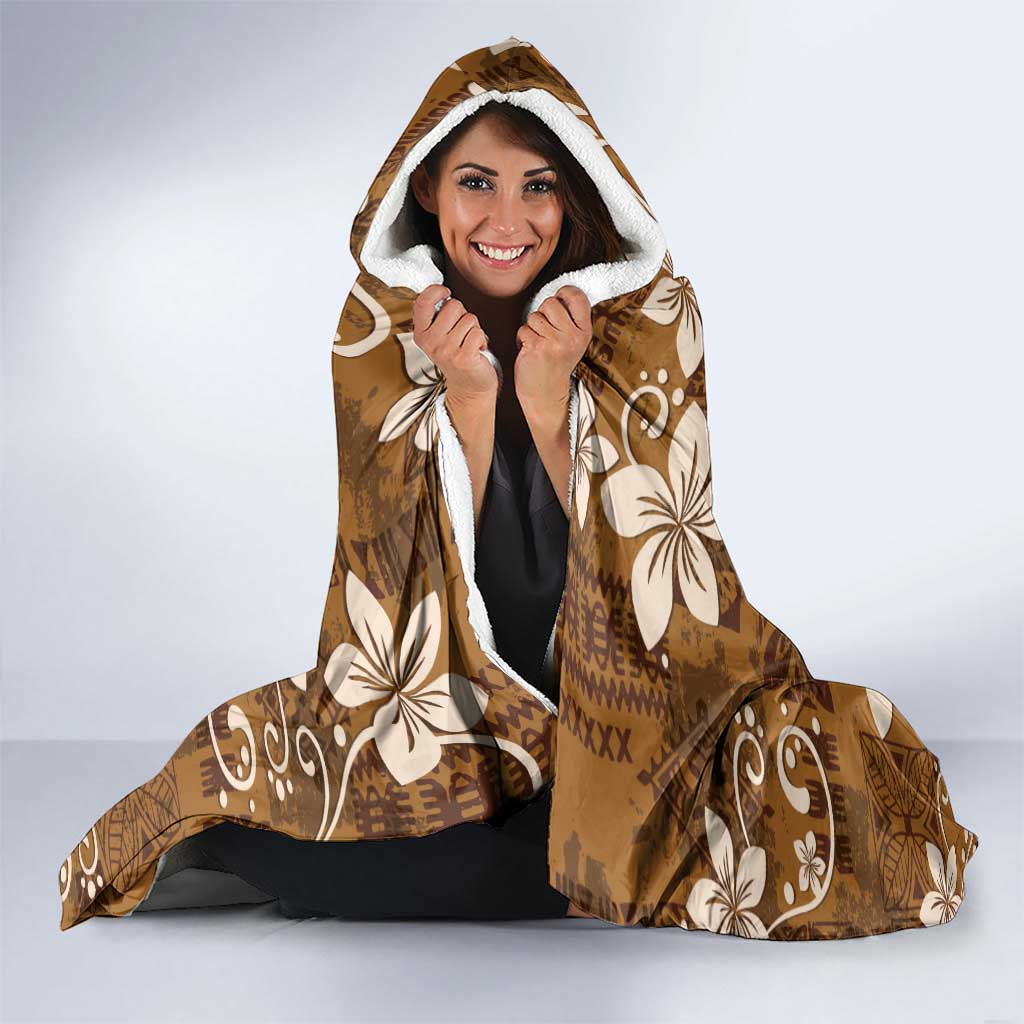 Plumeria Floral Tapa Pattern Vintage Gold Hooded Blanket