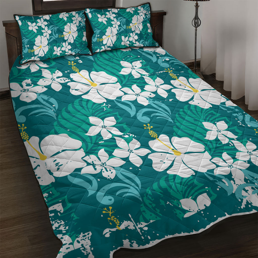 Teal Hawaiian Hibiscus Monstera Quilt Bed Set Grunge Stylized