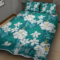 Teal Hawaiian Hibiscus Monstera Quilt Bed Set Grunge Stylized