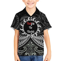 Personalised Toitu Te Tiriti Aotearoa Silver Fern Kid Hawaiian Shirt New Zealand Maori Pattern LT01 Kid Black - Polynesian Pride