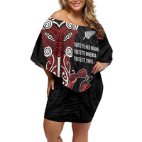 Toitu Te Reo Maori Toitu Te Whenua Toitu Te Tiriti Family Matching Off Shoulder Short Dress and Hawaiian Shirt Maori Warrior New Zealand LT01 Mom's Dress Black - Polynesian Pride