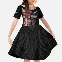 Toitu Te Reo Maori Toitu Te Whenua Toitu Te Tiriti Family Matching Summer Maxi Dress and Hawaiian Shirt Maori Warrior New Zealand LT01 Daughter's Dress Black - Polynesian Pride