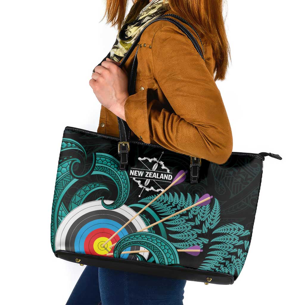 New Zealand Archery Leather Tote Bag Turquoise Maori Silver Fern LT01 Turquoise - Polynesian Pride