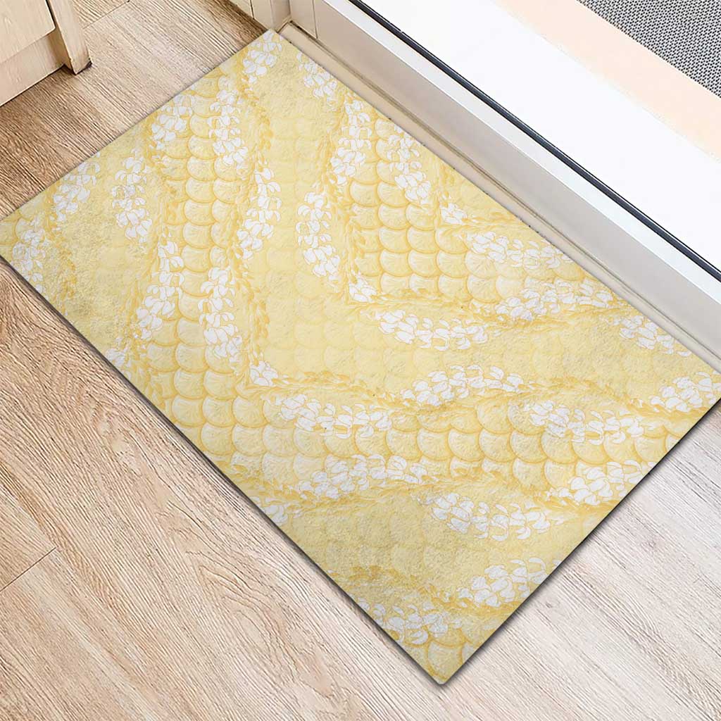 Pastel Yellow Mermaid Puakenikeni Maile Lei Rubber Doormat