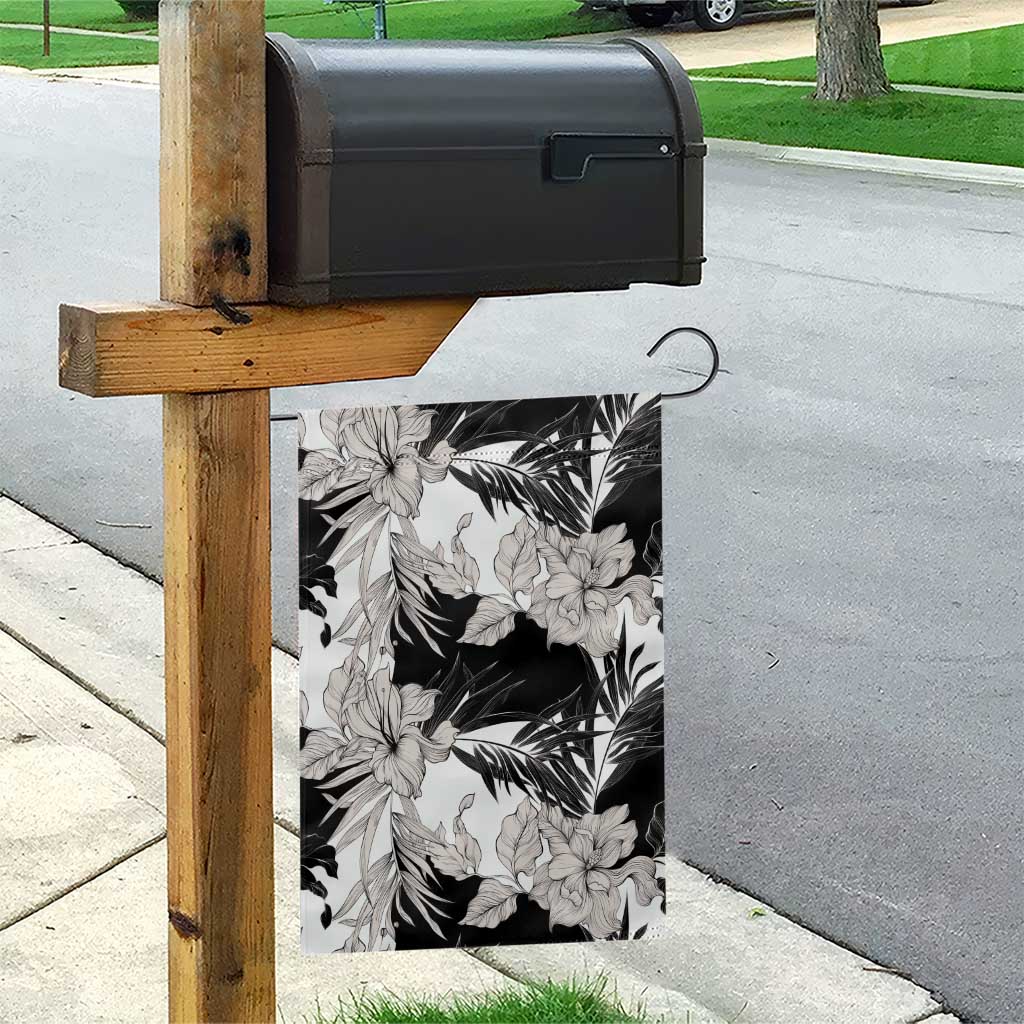Black White Monotone Tropical Flowers Pattern Garden Flag LT01 - Polynesian Pride