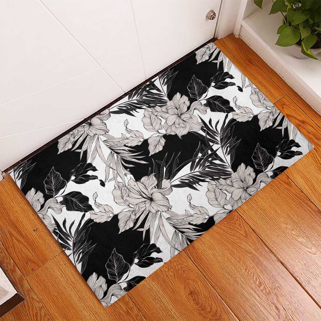 Black White Monotone Tropical Flowers Pattern Rubber Doormat - Polynesian Pride
