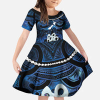 Personalized Maori Matariki Manaia Family Matching Off Shoulder Maxi Dress and Hawaiian Shirt Maori Kowhaiwhai Pattern Galaxy LT01 Daughter's Dress Blue - Polynesian Pride
