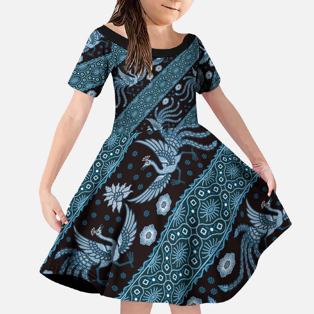 Indonesia Batik Pattern Family Matching Tank Maxi Dress and Hawaiian Shirt Blue Version