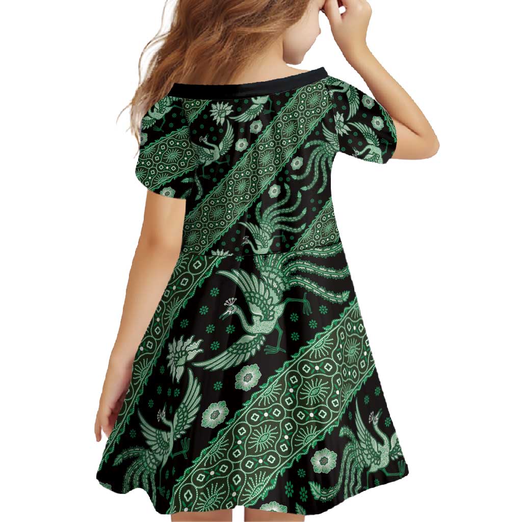 Indonesia Batik Pattern Family Matching Tank Maxi Dress and Hawaiian Shirt Green Version
