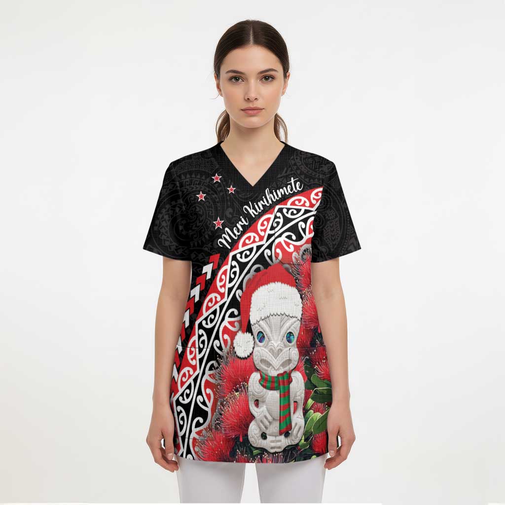 New Zealand Christmas Meri Kirihimete Scrub Top Santa Hei Tiki Pohutukawa - Polynesian Pride
