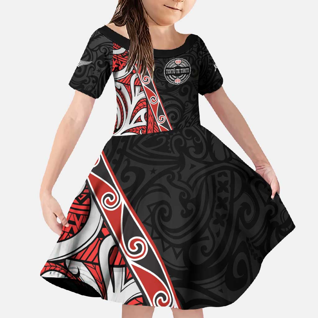 Aotearoa Toitu Te Tiriti Family Matching Off Shoulder Maxi Dress and Hawaiian Shirt Honour The Treaty New Zealand LT01 Daughter's Dress Black - Polynesian Pride