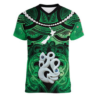 Personalised Maori Matariki Manaia Kakariki Women V-Neck T-Shirt Maori Kowhaiwhai Pattern Galaxy LT01 Female Green - Polynesian Pride