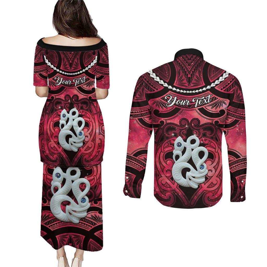 Personalised Maori Matariki Manaia Whero Couples Matching Puletasi and Long Sleeve Button Shirt Maori Kowhaiwhai Pattern Galaxy LT01 - Polynesian Pride