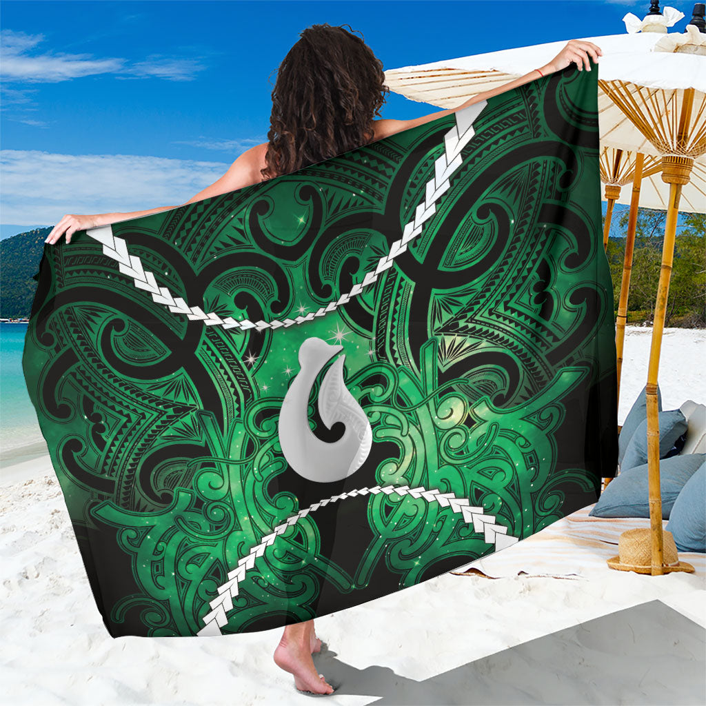 Maori Matariki Hei Matau Kakariki Sarong Maori Kowhaiwhai Pattern Galaxy LT01 One Size 44 x 66 inches Green - Polynesian Pride