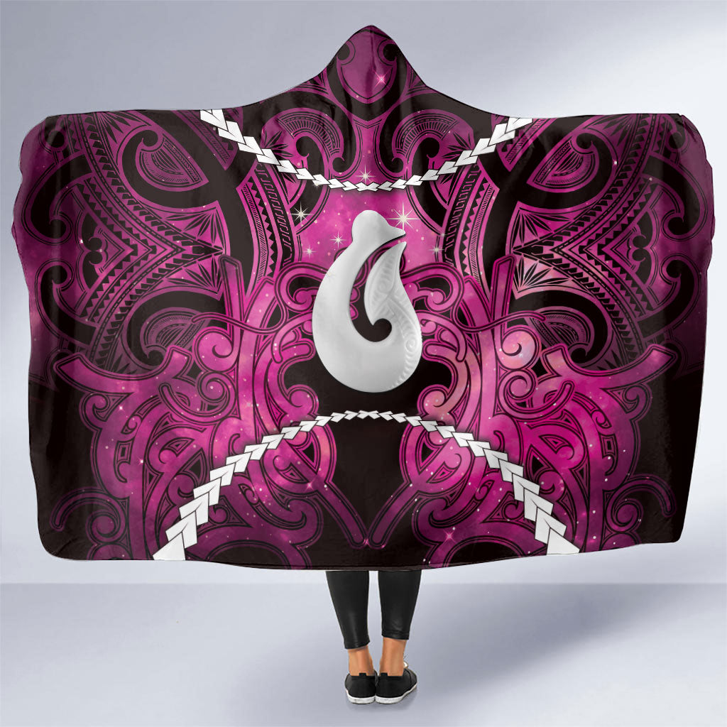 Maori Matariki Hei Matau Mawhero Hooded Blanket Maori Kowhaiwhai Pattern Galaxy