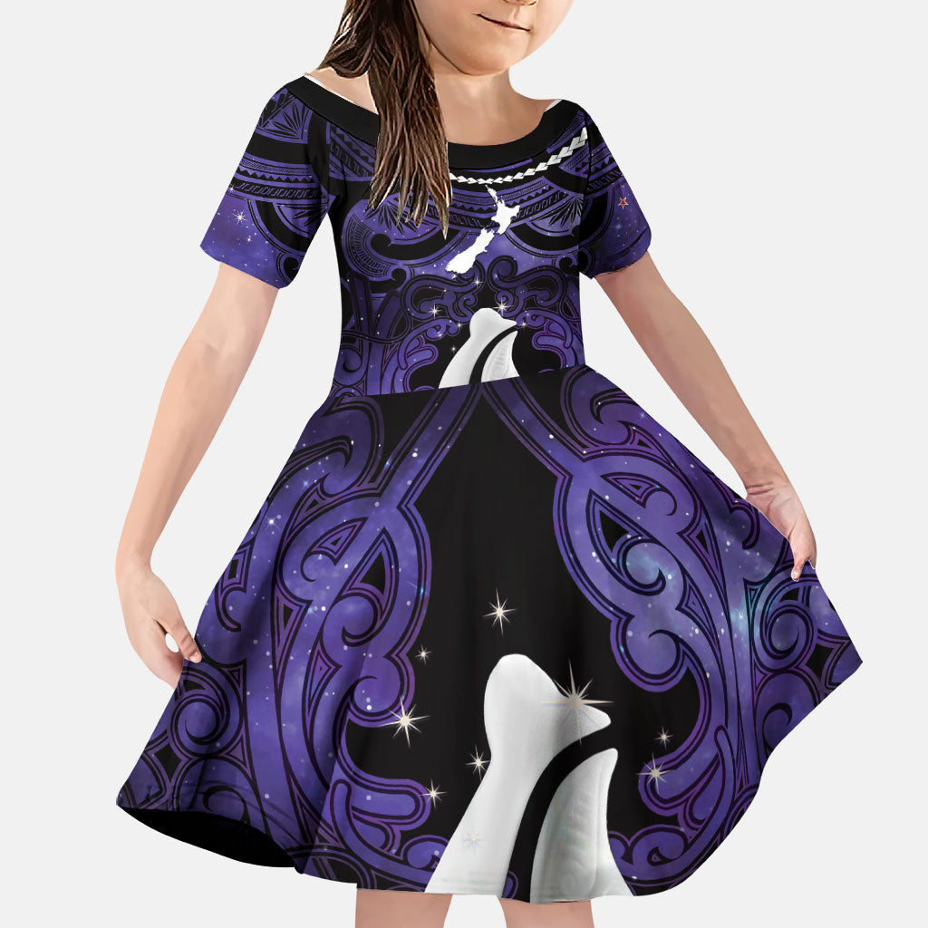 Personalised Maori Matariki Hei Matau Waiporoporo Family Matching Long Sleeve Bodycon Dress and Hawaiian Shirt Maori Kowhaiwhai Pattern Galaxy LT01 Daughter's Dress Purple - Polynesian Pride