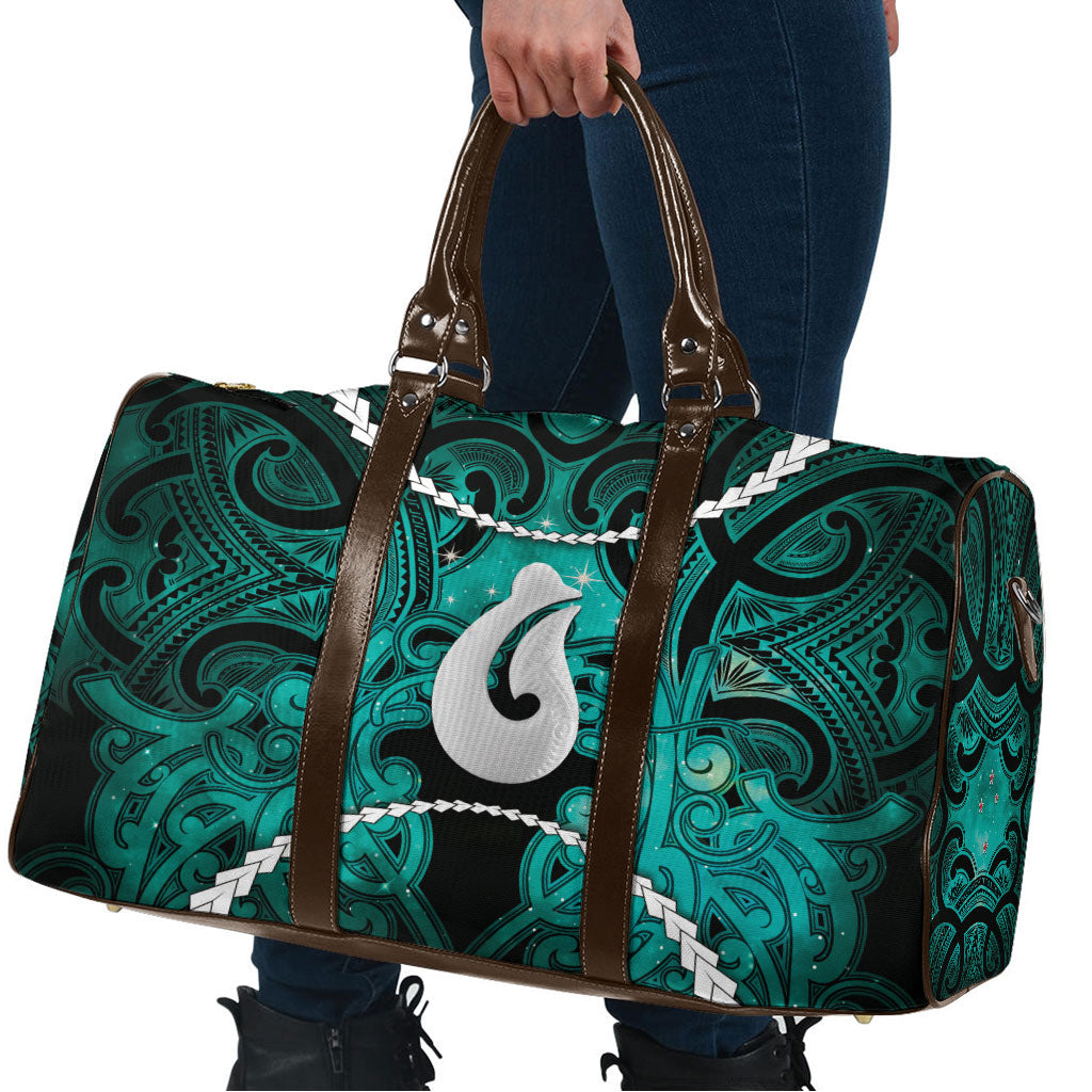 Maori Matariki Hei Matau Turquoise Travel Bag Maori Kowhaiwhai Pattern Galaxy LT01 - Polynesian Pride