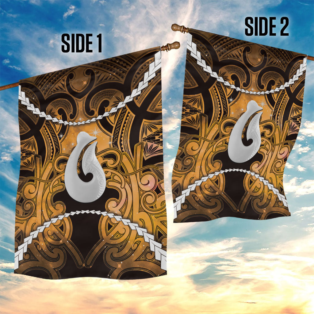 Maori Matariki Hei Matau Kowhai Garden Flag Maori Kowhaiwhai Pattern Galaxy LT01 - Polynesian Pride