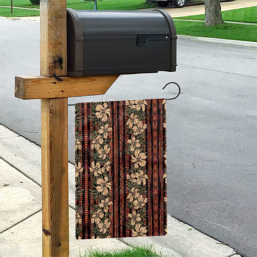 Hawaii Hibiscus Garden Flag Retro Style - Polynesian Pride