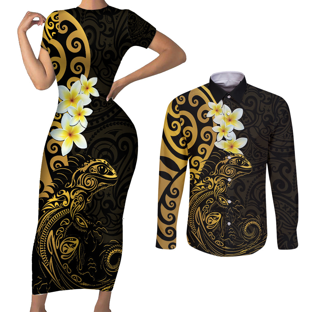 New Zealand Tuatara Plumeria Couples Matching Short Sleeve Bodycon Dress and Long Sleeve Button Shirt Maori Gold Koru Tribal Tattoo LT01 Gold - Polynesian Pride
