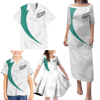 Custom New Zealand Football Family Matching Puletasi and Hawaiian Shirt Go All Silver Ferns - Towards World Cup 2026