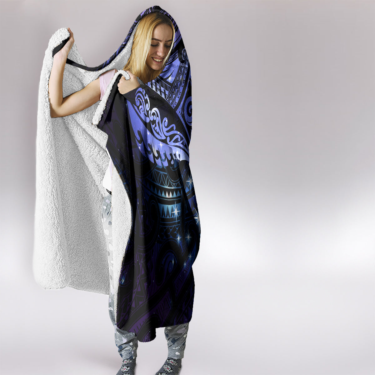 New Zealand Matariki Hooded Blanket Maori Pattern and Matariki Sky Night LT03 - Polynesian Pride