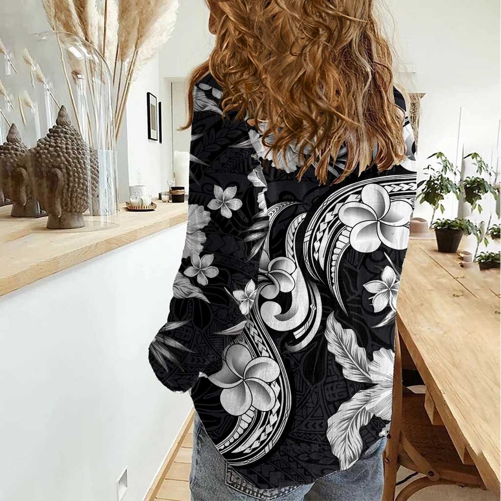 Hawaiian-Polynesian Art Tattoo Women Casual Shirt Hibiscus and Plumeria Grayscale